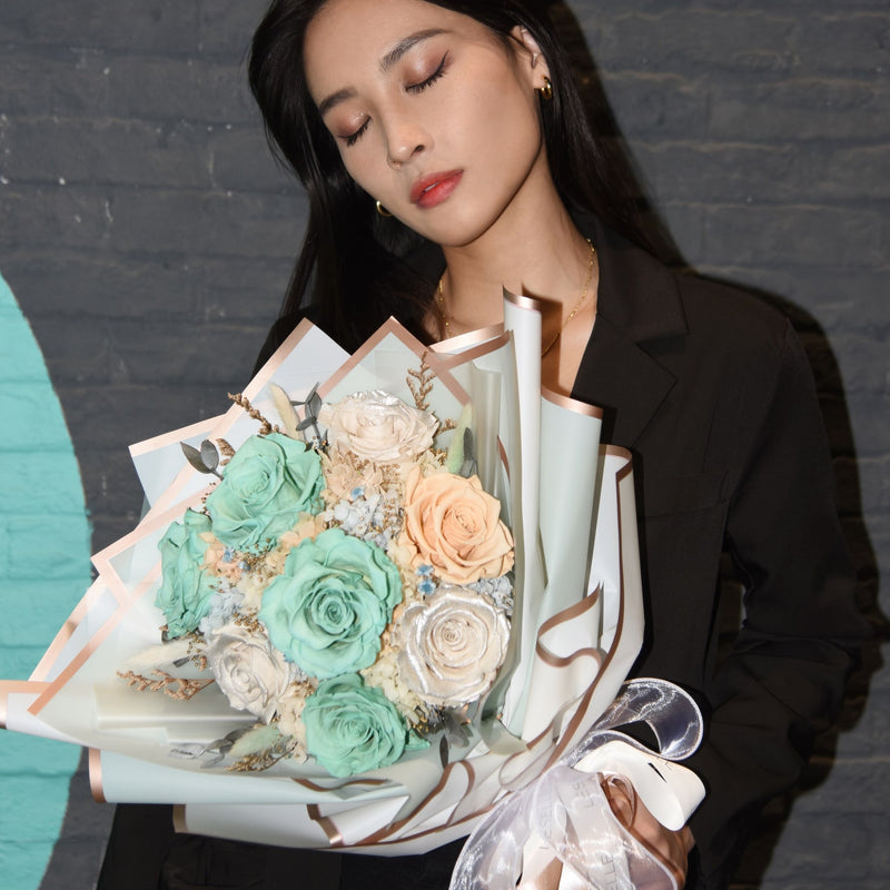 Preserved Flower Bouquet - Tiffany Blue & White Roses