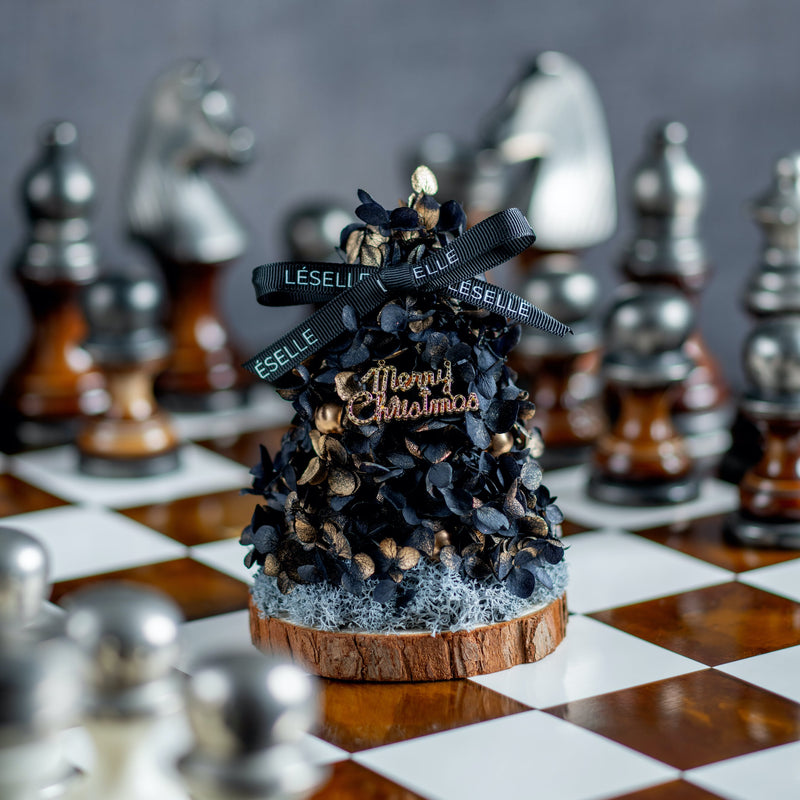 Mini Christmas Tree - Classic Black Preserved Flowers